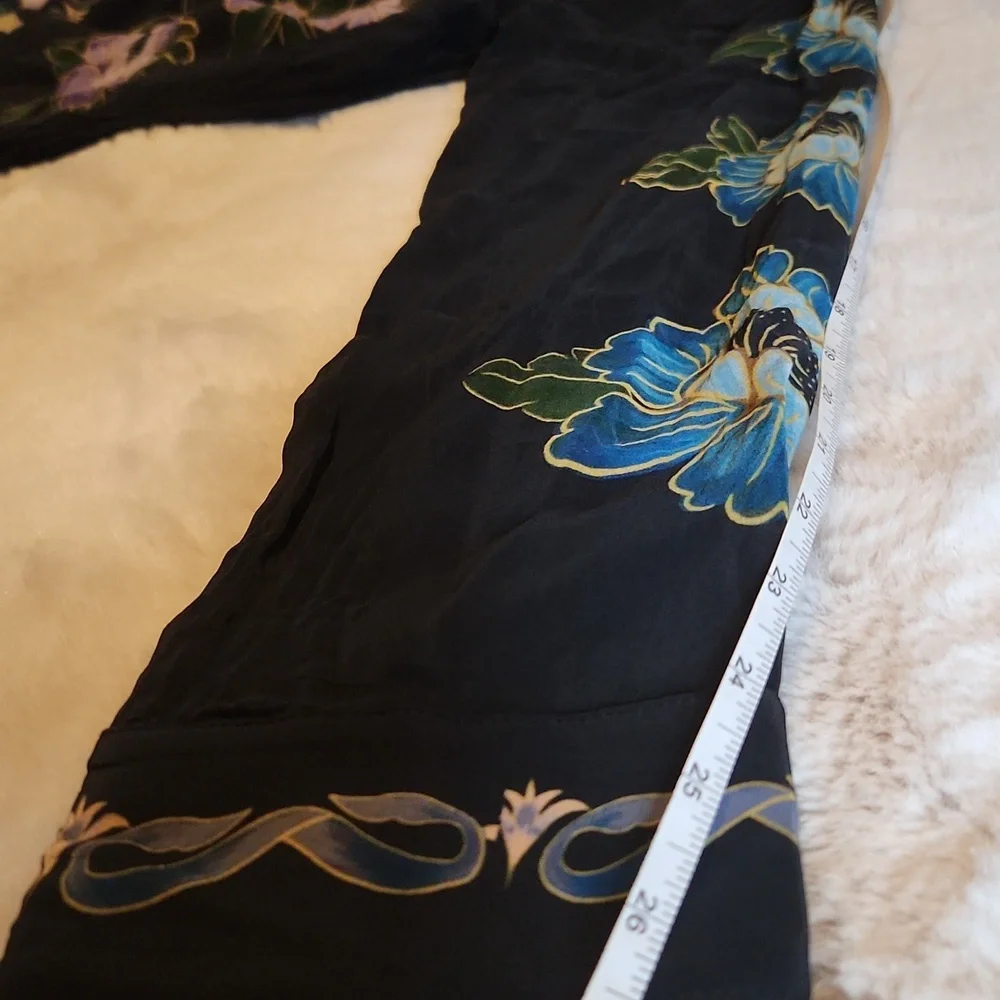 Farm Rio Garden Blouse - Picture 11 of 12